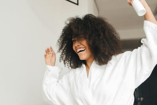  12 Effective Dry Shampoo Substitutes & Alternatives For All Hair Types